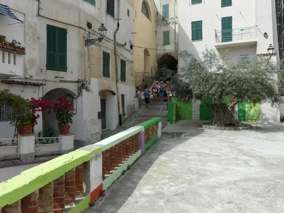 La Volpina Apartment Sanremo Italy