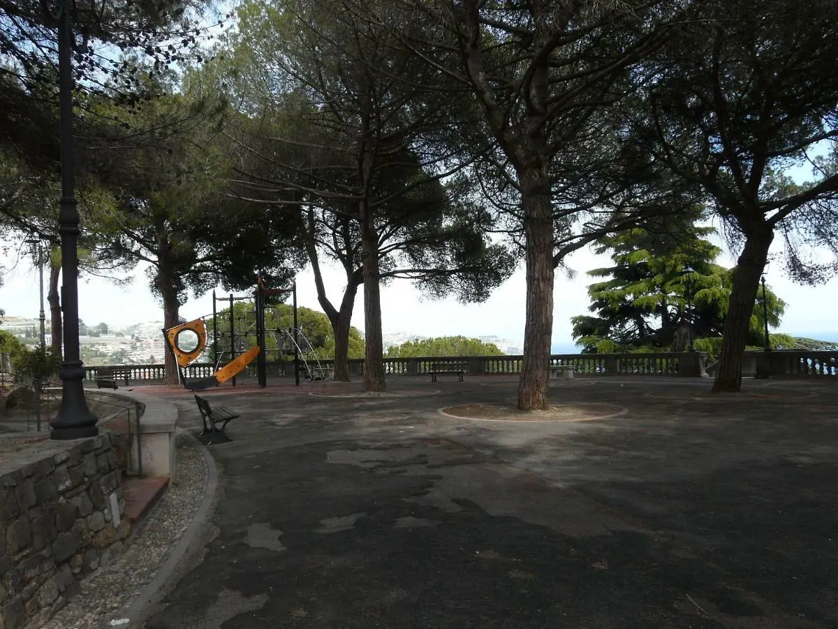 La Volpina Lägenhet Sanremo 0*,  Italien